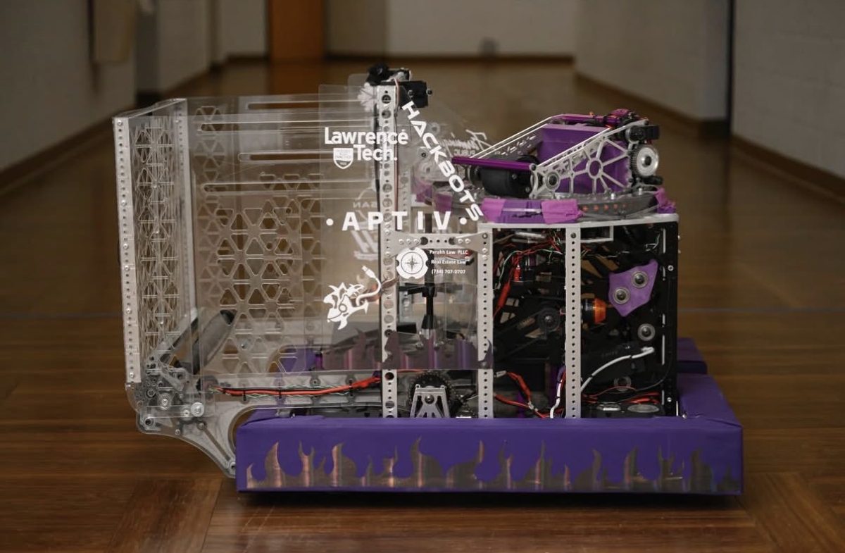 Hackbots robot Spotlight