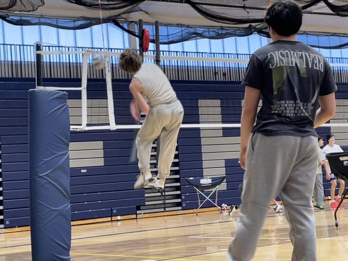 Boys volleyball makes contact into new era